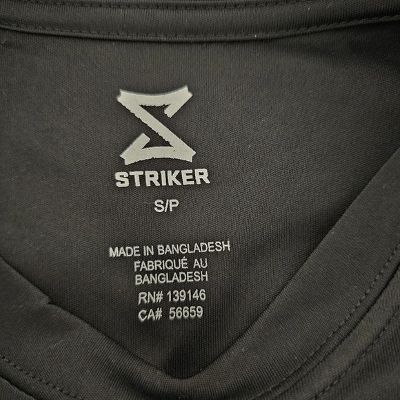 Striker Camo USA Home of the Brave T-Shirt Men's Size Small NWT - Picture 5 of 8